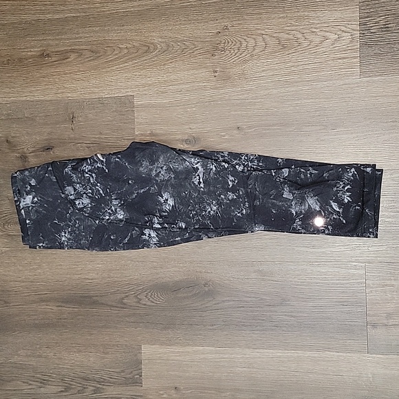 High-Rise Crop 21" - Picture 7 of 10